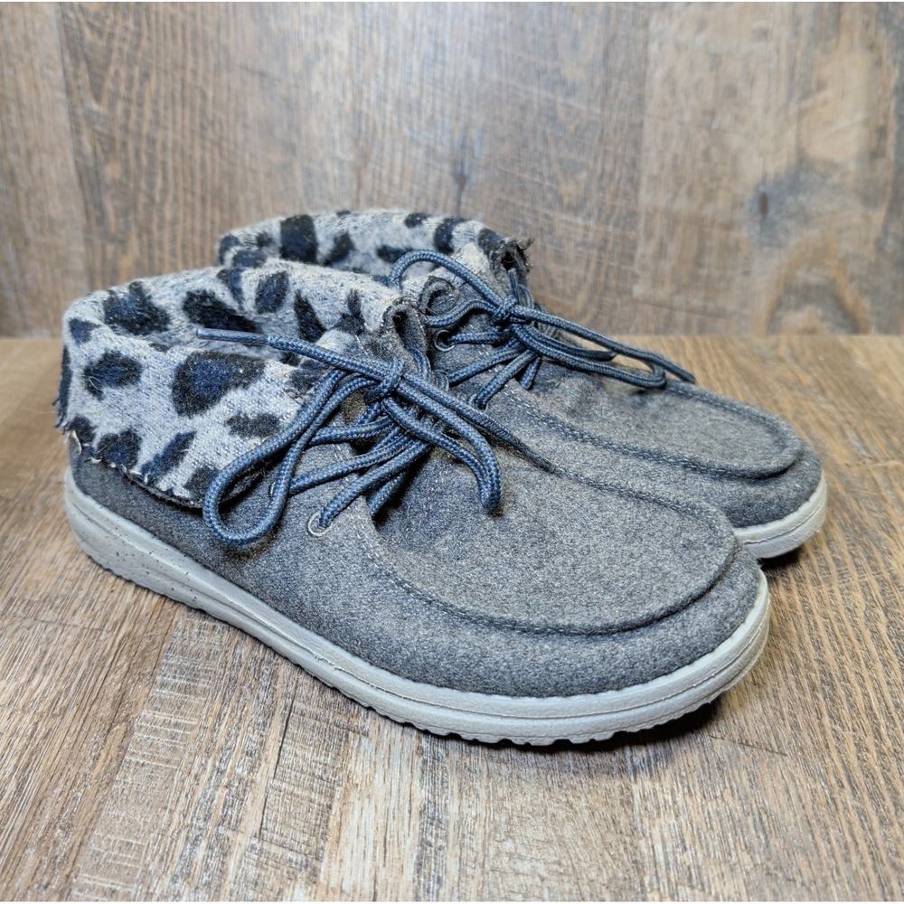 Hey Dude Britt Ankle Booties Boots Grey Cheetah Womens Size 6 Comfort Pull On